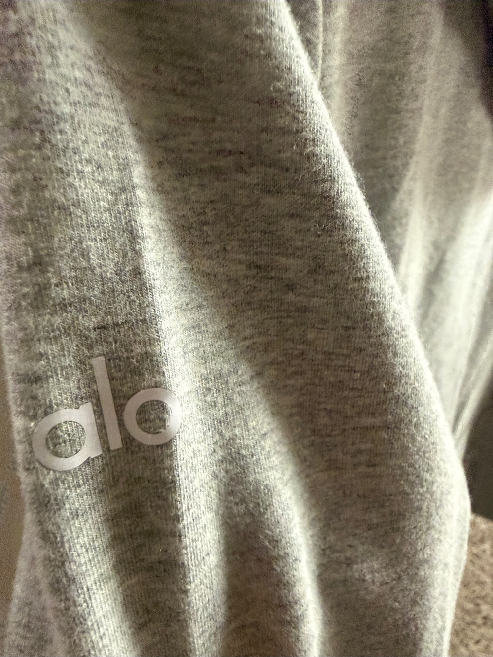 🩶 Alo Yoga Sway Crop Hoodie - Picture 8 of 10